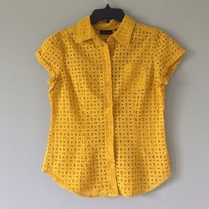New York and Company sheer button up short sleeve